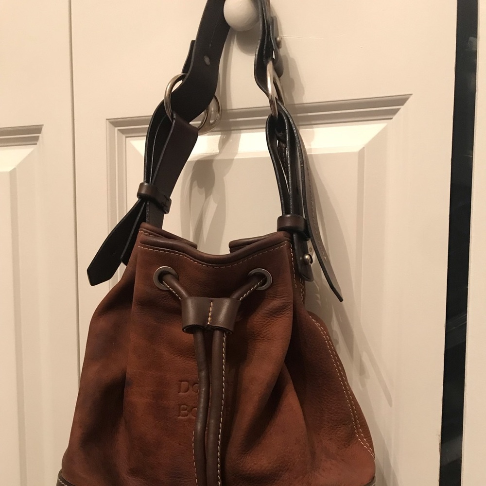 Dooney Purse 👜 - Picture 2 of 2
